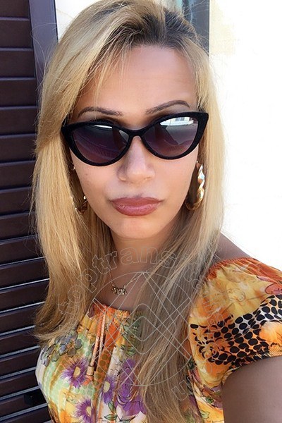 Foto selfie 90 di Jenny Lopez transex Altopascio