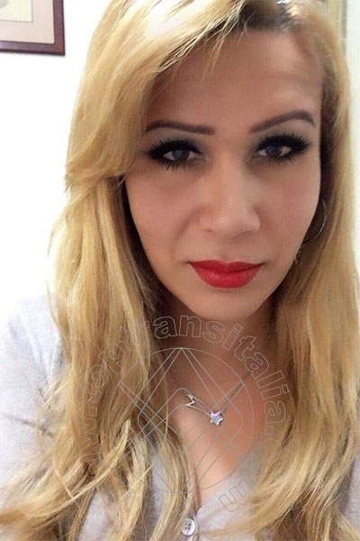 Foto selfie 88 di Jenny Lopez transex Altopascio