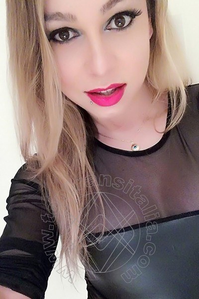 Foto selfie 24 di Michelly Ximenez Pornostar transex Parma