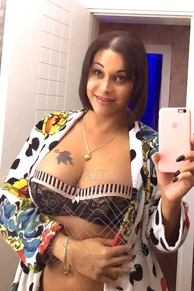 Foto selfie 48 di Monica Matarazzo transex Seriate
