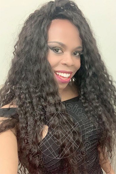 Foto selfie 9 di Monya Morosini transex Udine