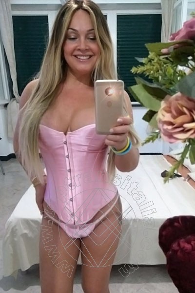 Foto selfie 43 di Dayane Callegare Pornostar transex Albissola Marina