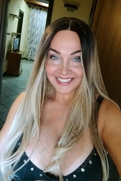 Foto selfie 55 di Dayane Callegare Pornostar transex Albissola Marina