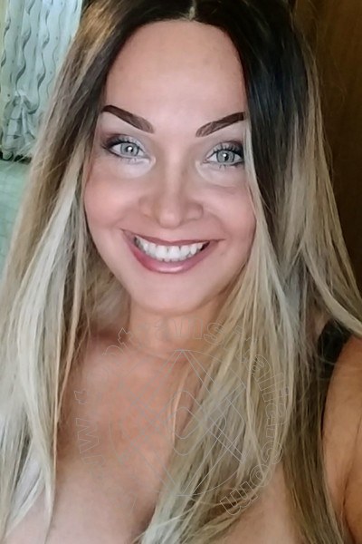 Foto selfie 64 di Dayane Callegare Pornostar transex Albissola Marina