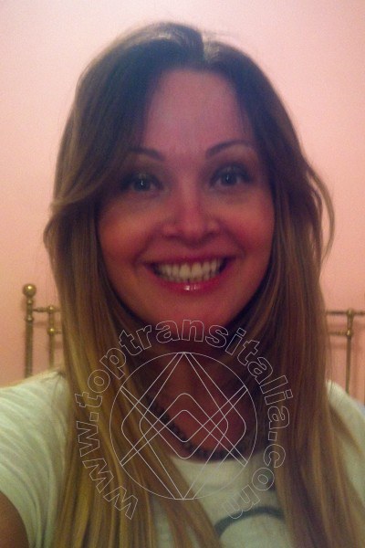 Foto selfie 114 di Dayane Callegare Pornostar transex Albissola Marina