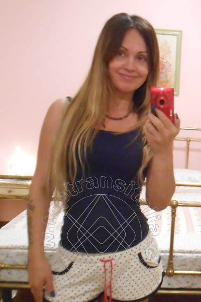 Foto selfie 105 di Dayane Callegare Pornostar transex Albissola Marina