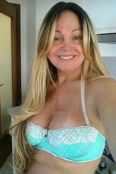 Foto selfie 96 di Dayane Callegare Pornostar transex Albissola Marina
