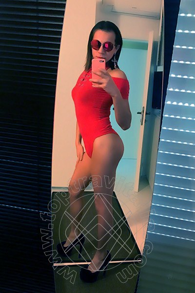 Foto selfie 117 di Samantha Dumont transex Riccione