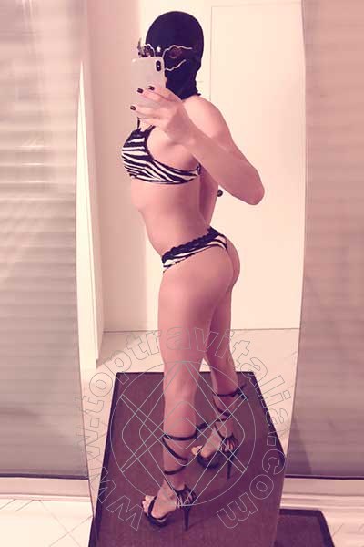 Foto selfie 96 di Samantha Dumont transex Riccione