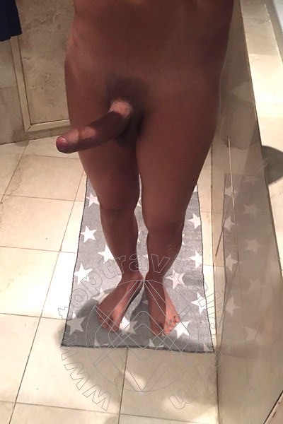Foto selfie hot 43 di Samantha Dumont transex Sacile