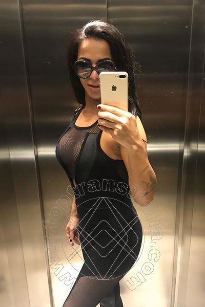 Foto selfie 12 di Natalia Rodrigues Pornostar transex Conegliano