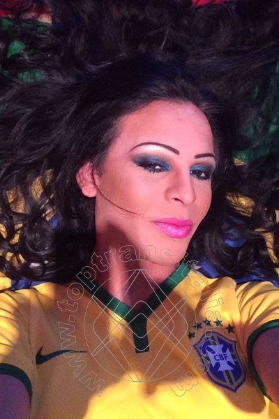 Foto selfie 31 di Natalia Rodrigues Pornostar transex Conegliano