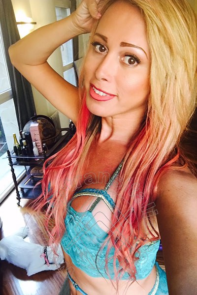 Foto selfie 73 di Michelle Prado transex Lugano