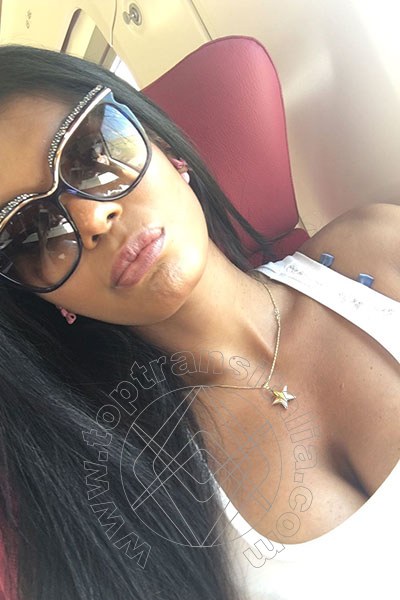 Foto selfie 85 di Bruna Deep Swallow transex Soletta