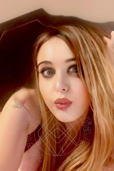Foto selfie 228 di Rossana Bulgari Italiana transex Foggia