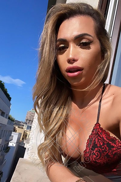 Foto selfie 33 di Nina La Vera Dea transex Ginevra