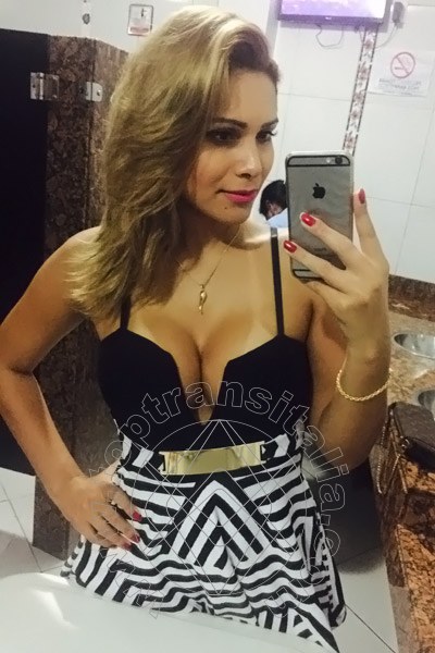Foto selfie 86 di Sabrina Victoria transex Novara