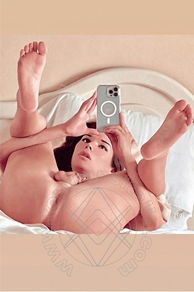 Foto selfie hot di Karla Mishelle transex Firenze