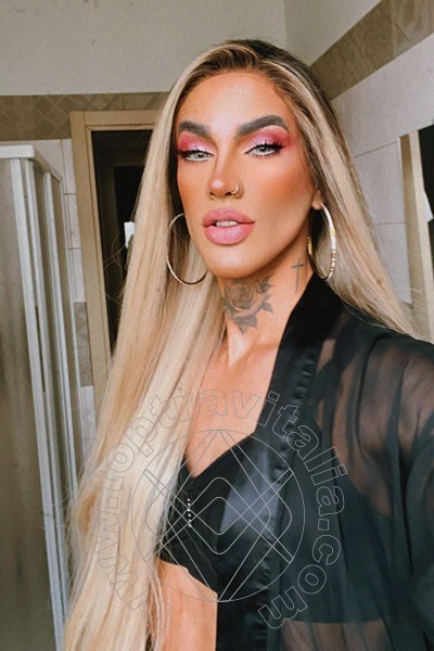 Foto selfie 52 di Dafinny Doll transex Roma