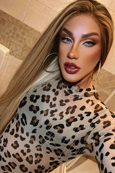 Foto selfie 62 di Dafinny Doll transex Roma