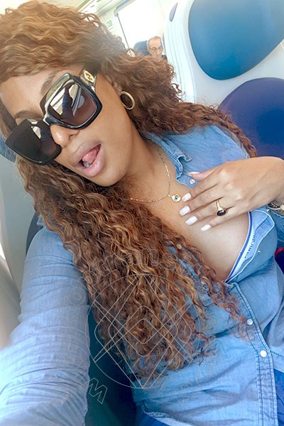 Foto selfie 18 di Beyonce transex Licola