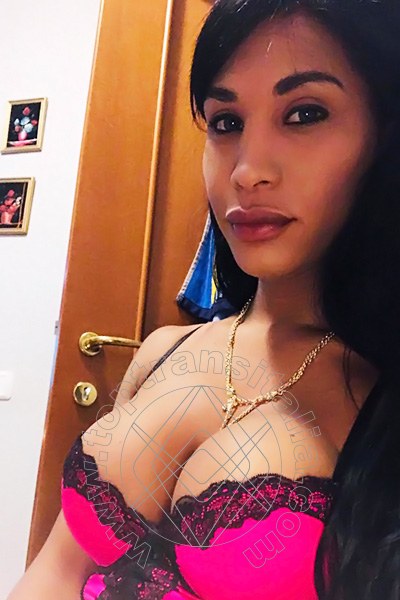 Foto selfie 29 di Mikaella Pimentell Pornostar transex Roma