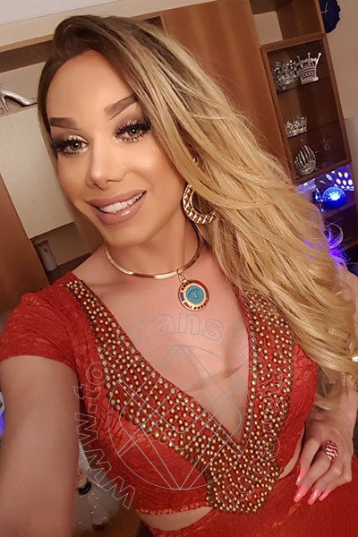 Foto selfie 104 di Kalena Rios Pornostar transex Milano