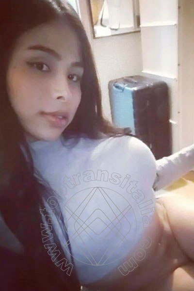 Foto selfie 73 di Sara Efrons transex Roma