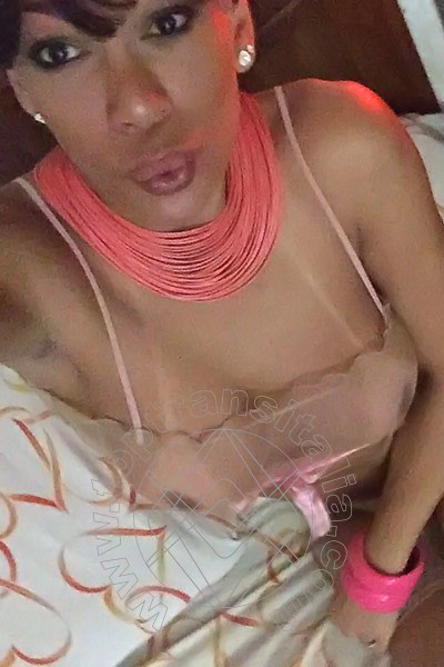 Foto selfie 97 di Marcella Pops transex Ponte Chiasso