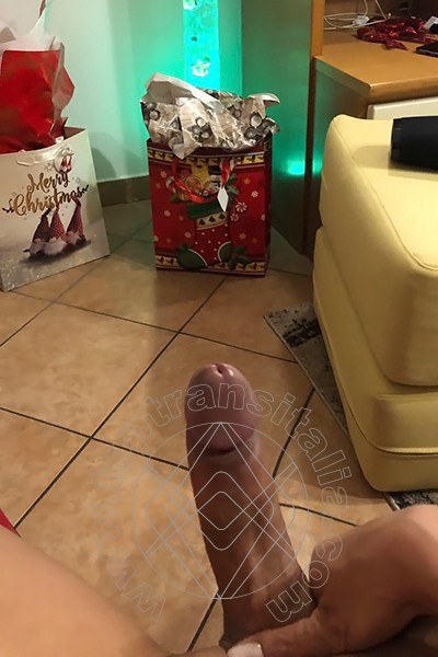 Foto selfie hot 19 di Marcella Pops transex Ponte Chiasso