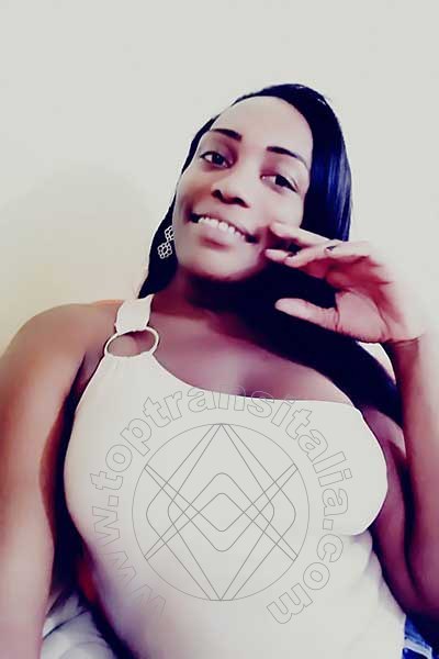 Foto selfie 37 di Naomy Xl transex Genova