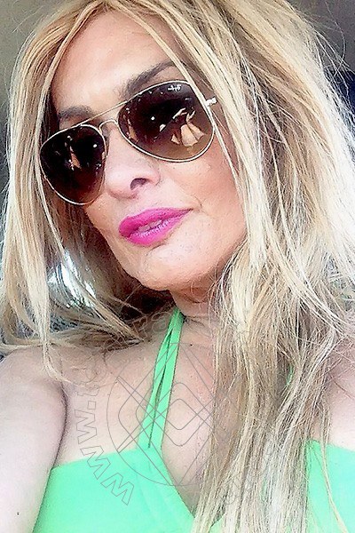 Foto selfie 88 di Nadia Grey transex Potenza