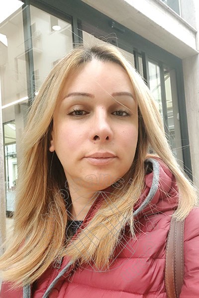 Foto selfie 42 di Karina Motta transex Alessandria