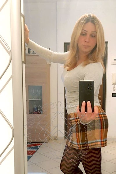 Foto selfie 37 di Karina Motta transex Alessandria