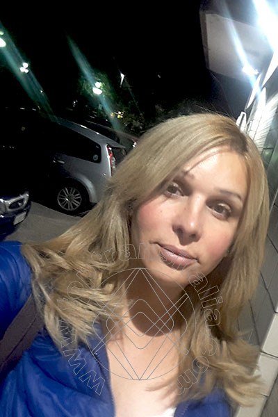 Foto selfie 34 di Karina Motta transex Alessandria