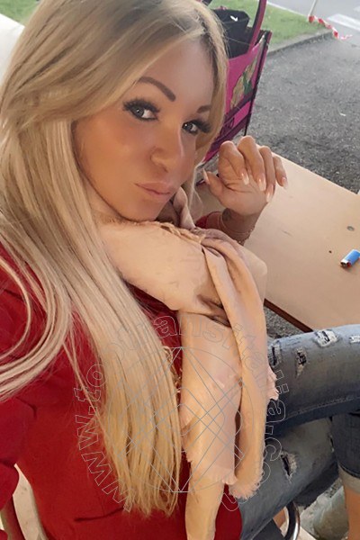 Foto selfie 50 di Pamy La Diva Stellare transex Losanna