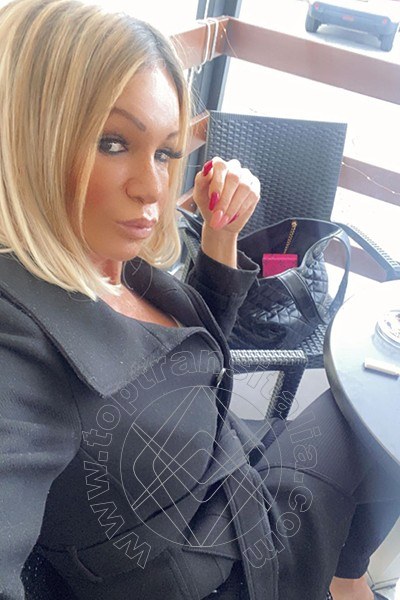 Foto selfie 40 di Pamy La Diva Stellare transex Losanna