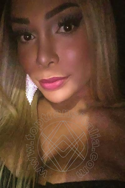 Foto selfie 4 di Nicole Moraes transex Rho