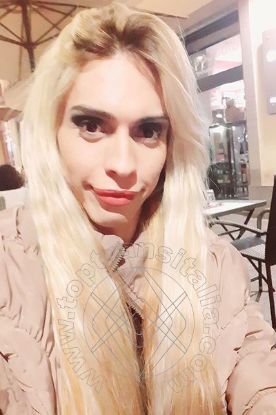 Foto selfie 9 di Amanda Sanchez transex Asti