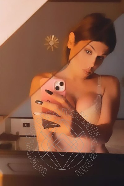 Foto selfie 87 di Chloe' Diamond Mazzini Pornostar transex Cattolica