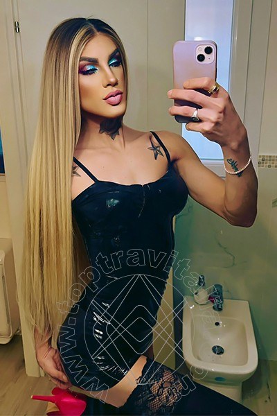 Foto selfie 39 di Dafinny Doll transex Roma