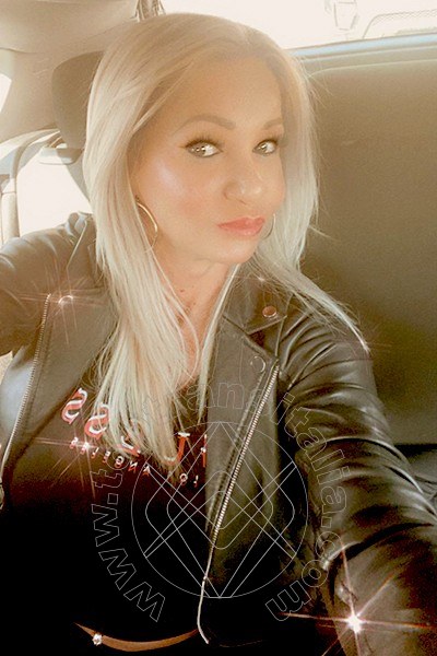 Foto selfie 444 di Pamy La Diva Stellare transex Losanna