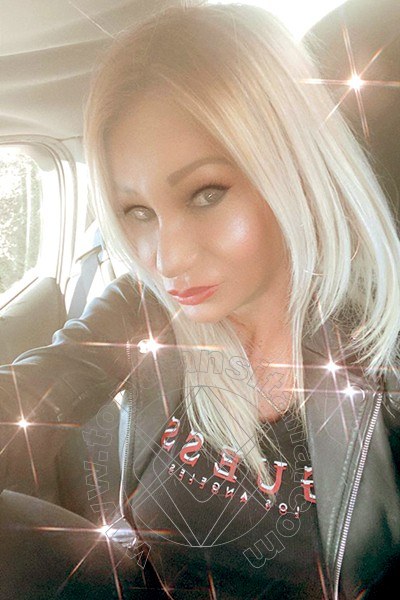 Foto selfie 446 di Pamy La Diva Stellare transex Losanna