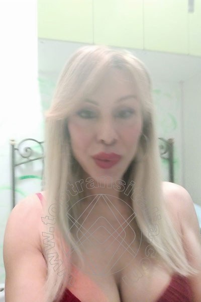 Foto selfie 9 di Andressa transex Riccione