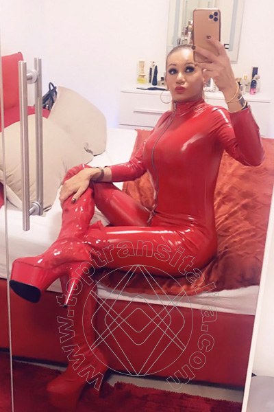 Foto selfie 529 di Pamy La Diva Stellare transex Losanna