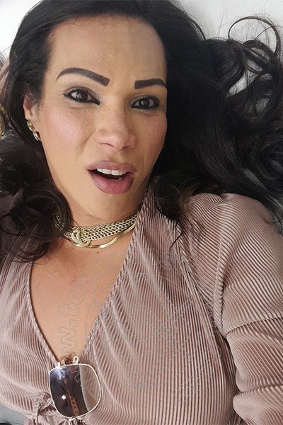Foto selfie 42 di Jhoany Wilker Pornostar transex Bari