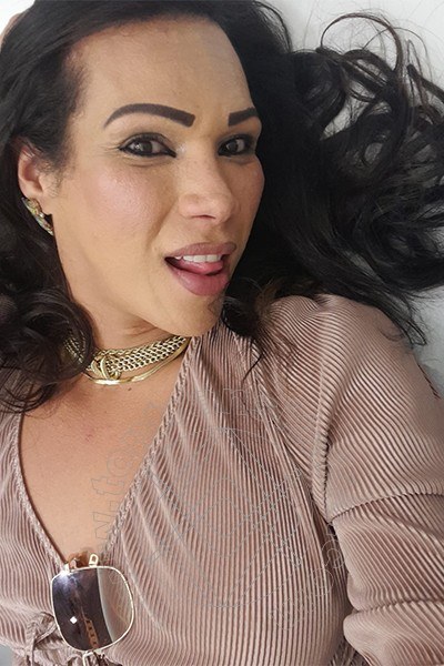 Foto selfie 41 di Jhoany Wilker Pornostar transex Bari