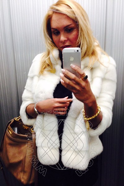 Foto selfie 168 di Adriana Ventury Pornostar transex Roma
