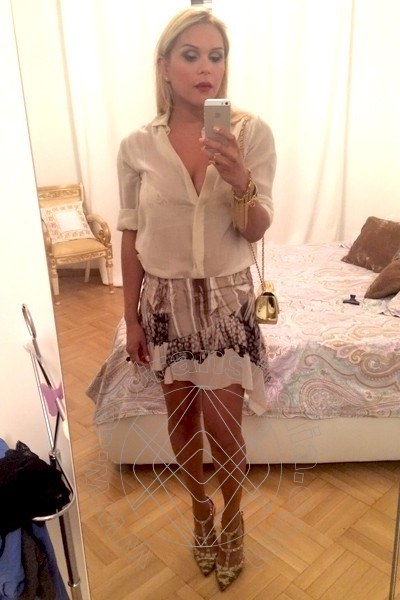 Foto selfie 158 di Adriana Ventury Pornostar transex Roma