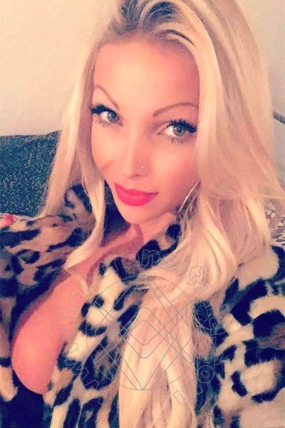 Foto selfie 72 di Carla Novaes Pornostar transex Milano